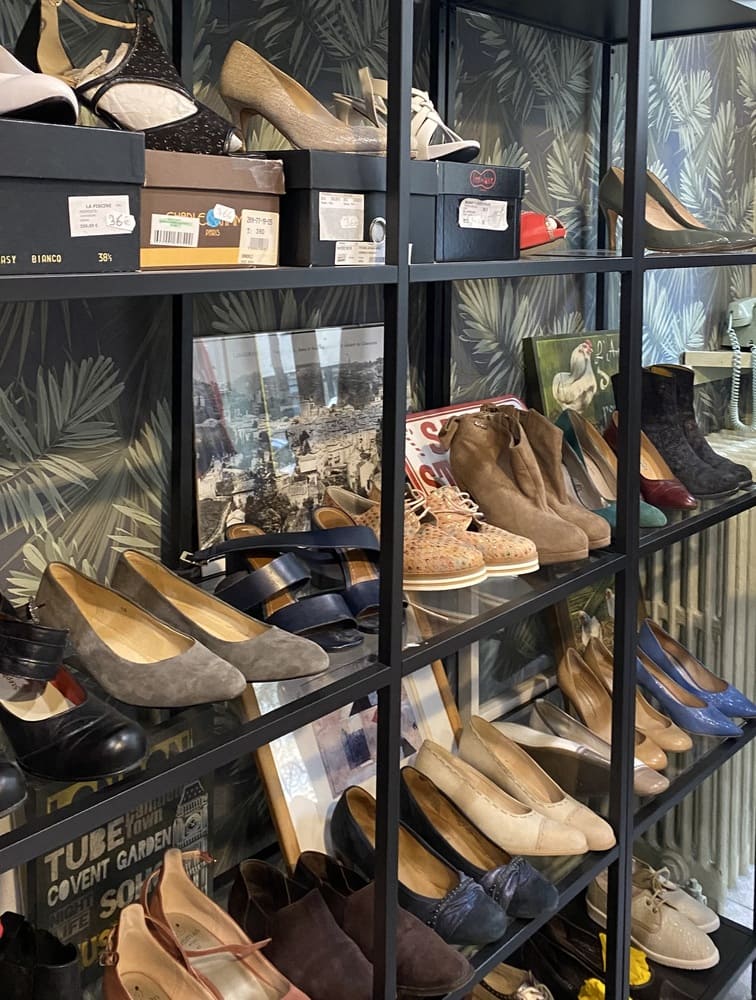 Chaussures, sacs et accessoires en bon état